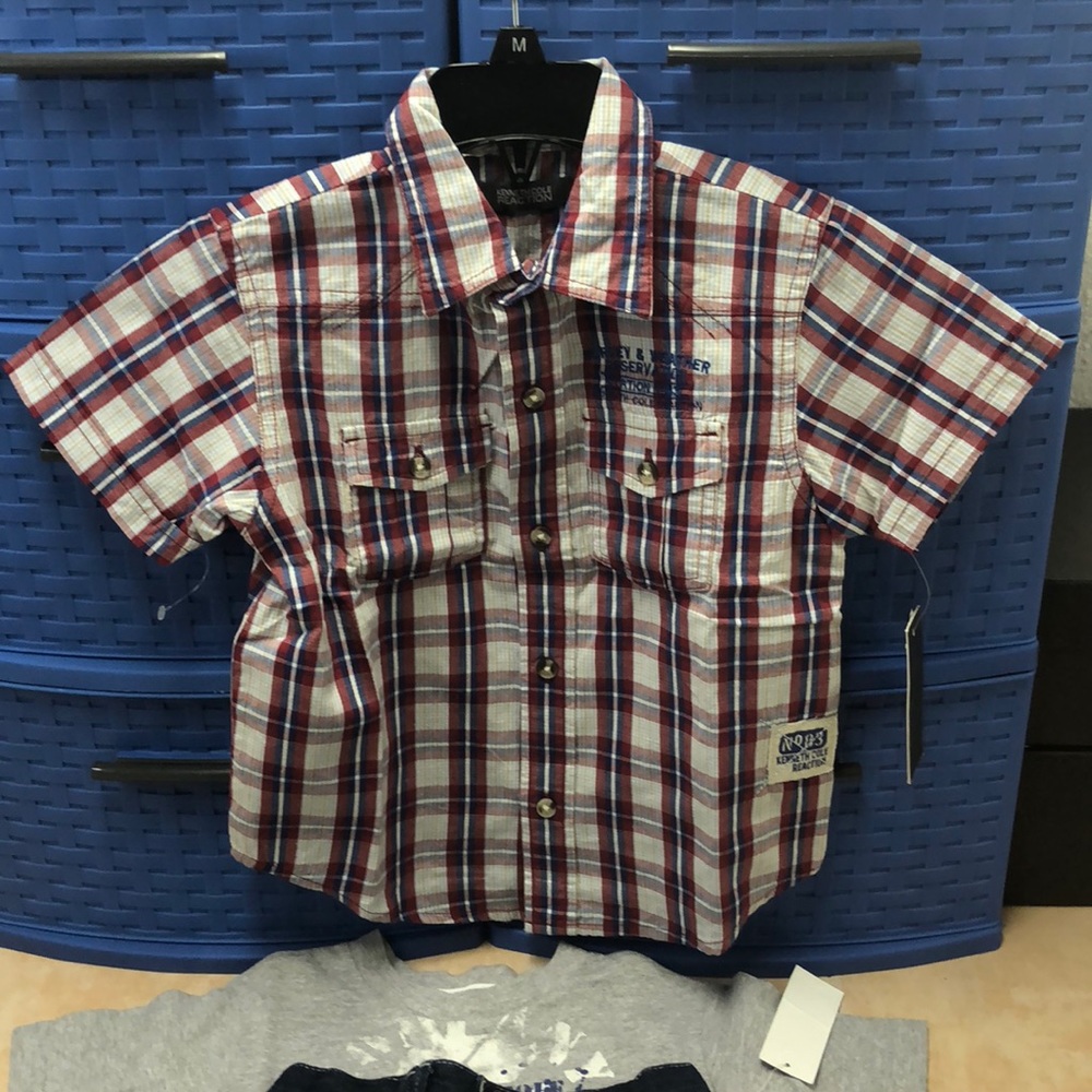 Kenneth Cole boy set size 3T